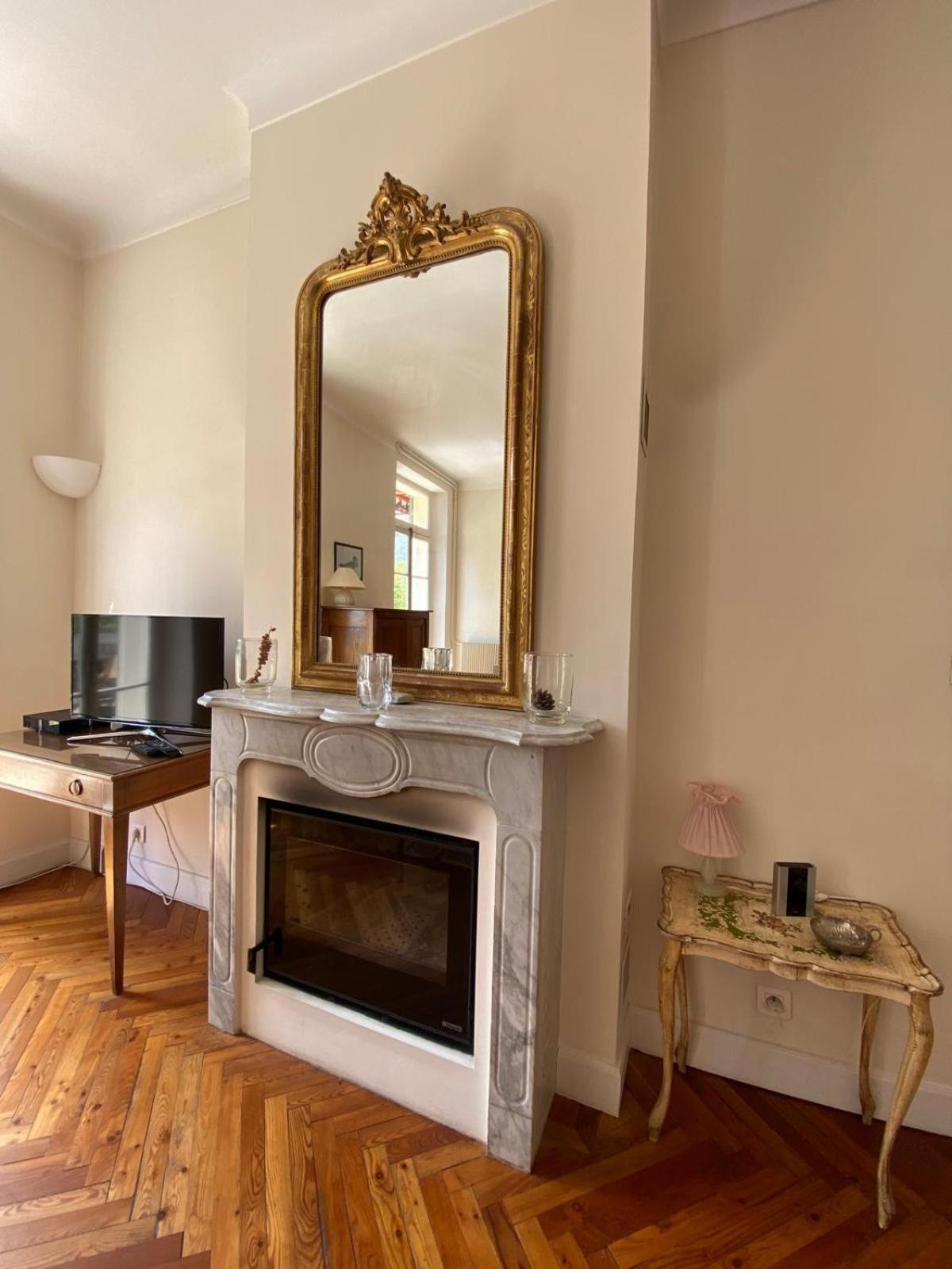 Palmeraie - Magnifique Appartement D'Epoque Avec Vue Mer 4 Personnes Avec Terrasse Le Port Νίκαια Εξωτερικό φωτογραφία